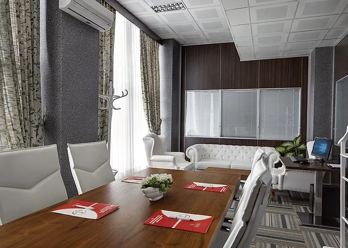 Cunda Uygulama Hotel *