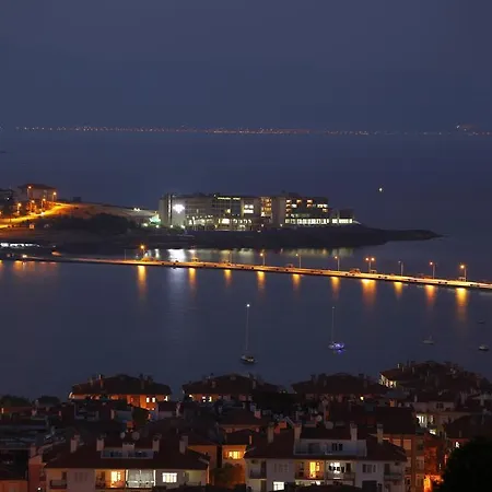 Cunda Uygulama Hotel *